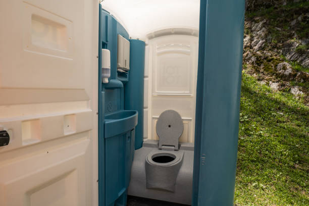 Best Porta potty rental near me  in St Pauls, NC